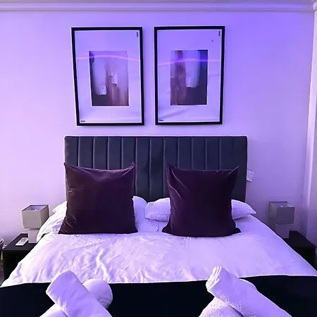 Stylish En Suite Double Room Kensington